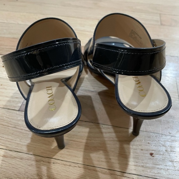 Coach Navy Heels With Sling Back Design NWOB - Picture 3 of 6